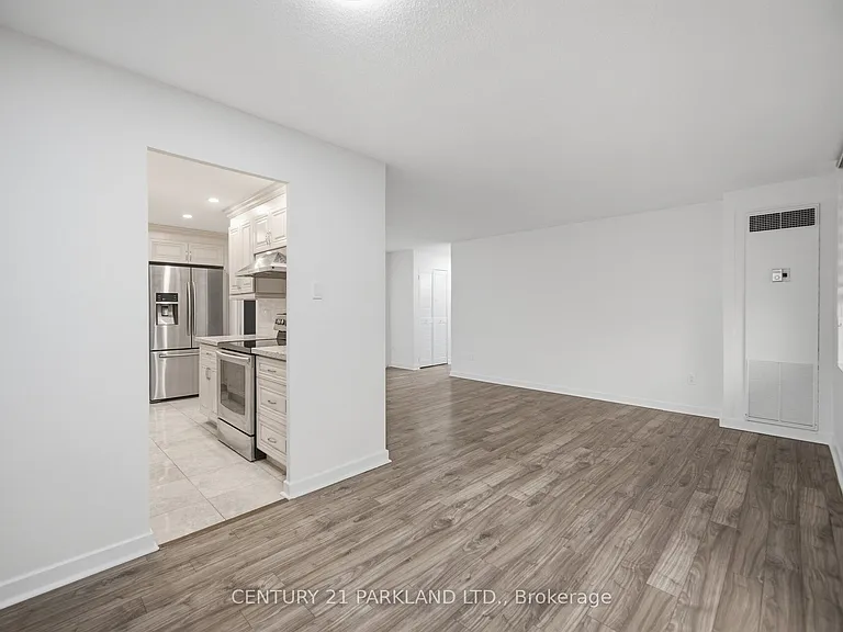 2721 Victoria Park Ave #203 — Photo 10