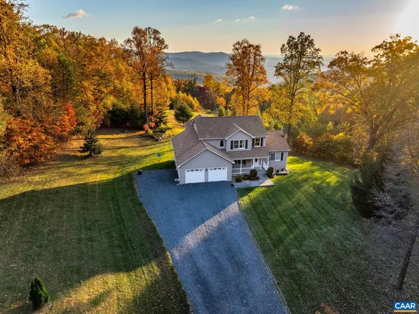 654 Saddleback Rd, Stanardsville, VA 22973