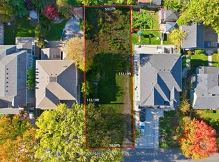 75 Troy St, Mississauga, ON L5G 1S6