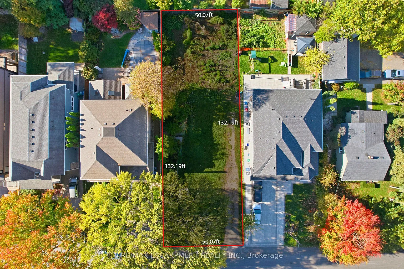 75 Troy St photo 1