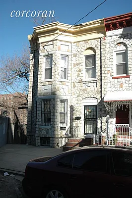 Sold by Corcoran | media 2