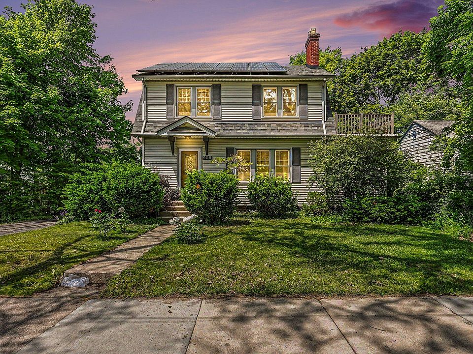 1st image of 906 Pauline Blvd