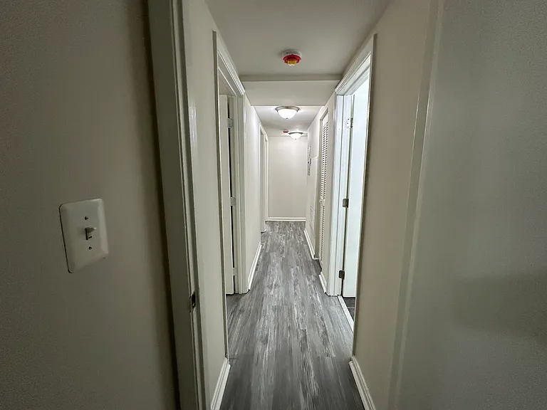 706 Brandywine St SE #203 — Photo 15