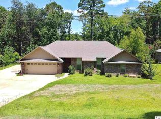 1704 Wade Dr, Ruston, LA 71270
