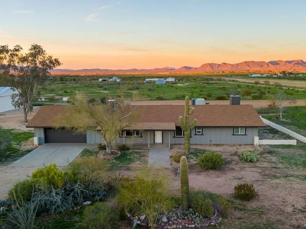 51718 W Donald Road, Aguila, AZ 85320