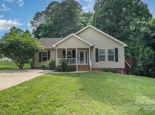 148 Crystal Bay Dr, Mooresville, NC 28115