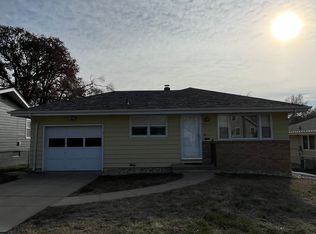 5419 Poppleton Ave, Omaha, NE 68106