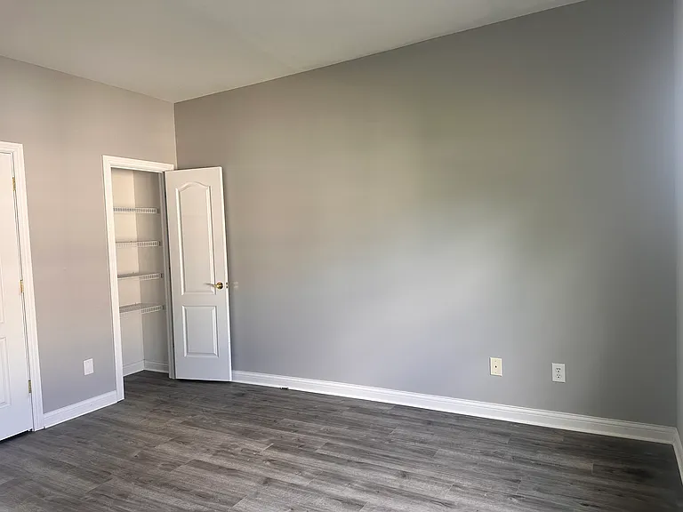 605 Mannington Pl — Photo 45