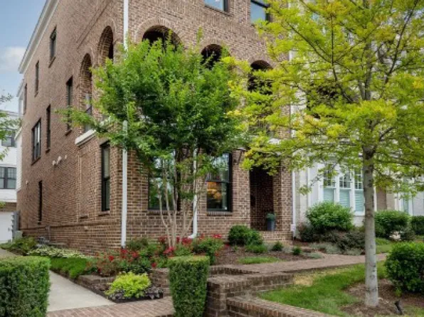 3608D W End Pl, Nashville, TN 37205
