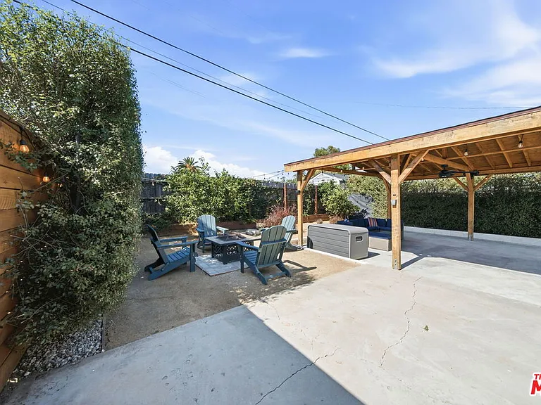 1501 W 104th St — Photo 27
