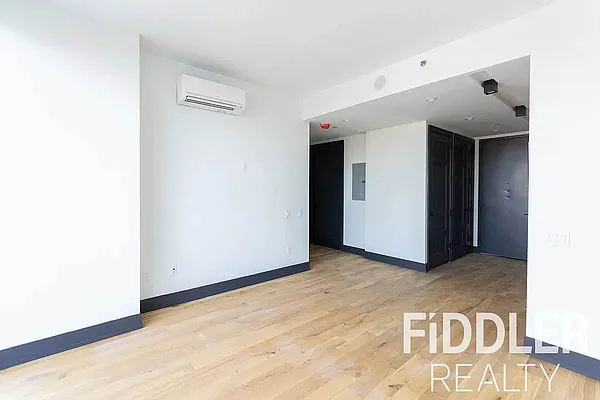 Rented by The KCI Group | media 16