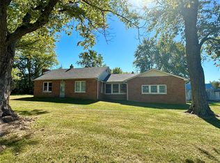 1791 S Service Rd, Bourbon, MO 65441