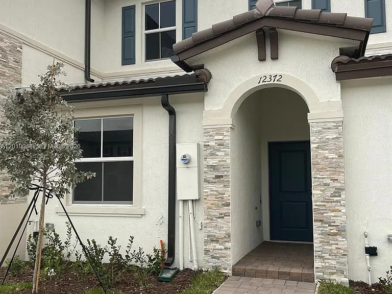 12372 NW 23rd Ct #12372 — Photo 1