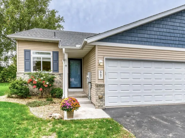 667 35th St W, Hastings, MN 55033