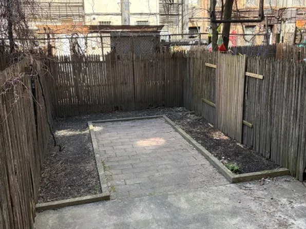 331 East 88th Street image 1 of 5
