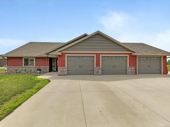 24171 Crabapple Ct, Richmond, MN 56368