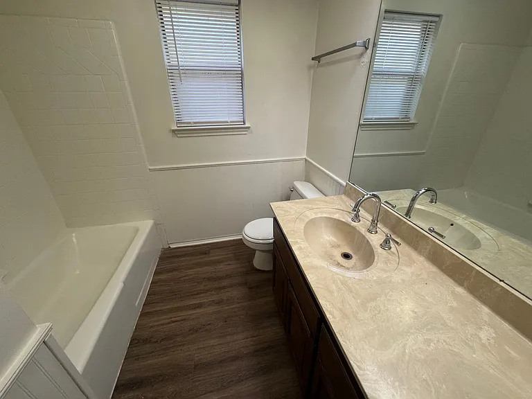 1940 Willow Vale Dr — Photo 12
