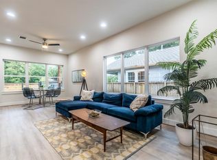 2719 Reynolds St, Houston, TX 77009