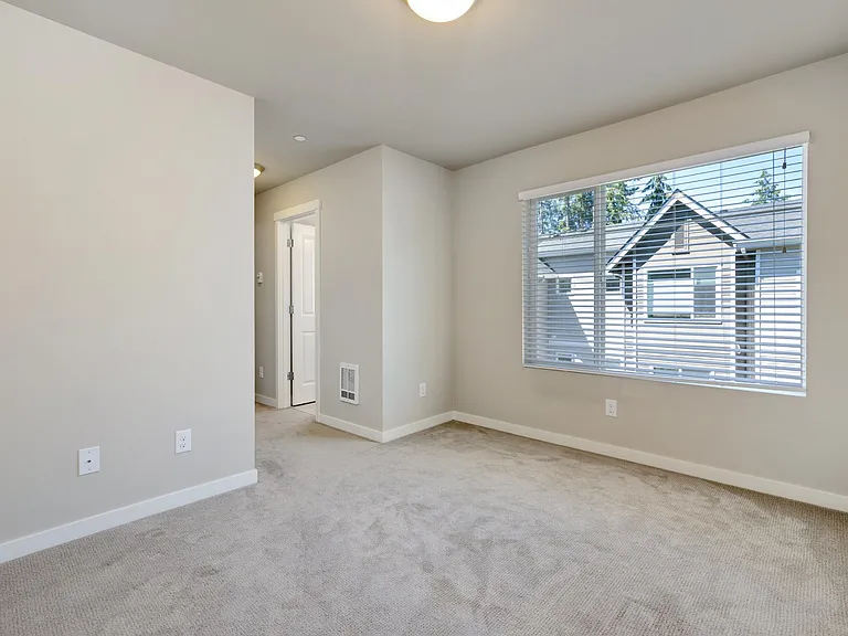12925 3rd Ave SE #C3 — Photo 19