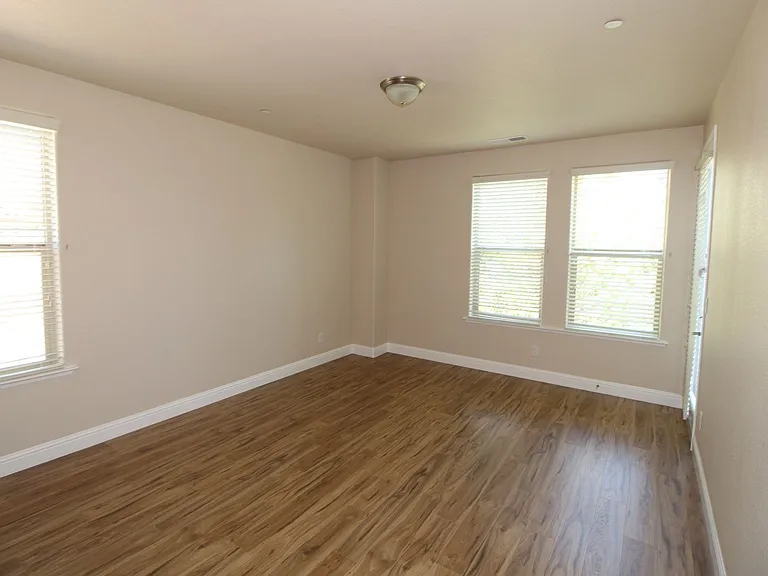 1838 E Green Sage Ave — Photo 12