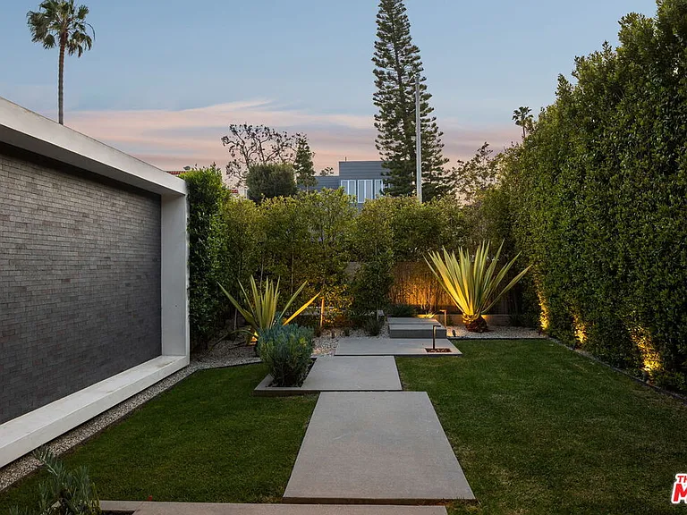 3660 S Inglewood Blvd — Photo 23