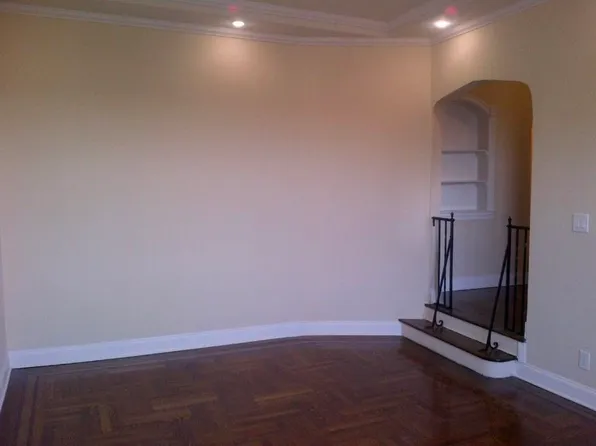 1620 Caton Avenue image 1 of 12