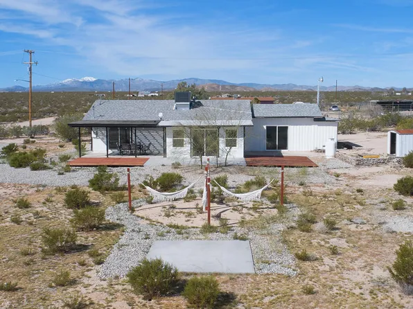 2071 Border Ave, Joshua Tree, CA 92252