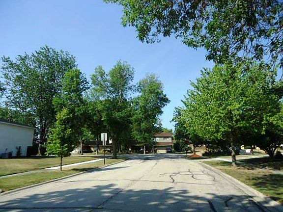 3rd image of 510 Juniper Ln