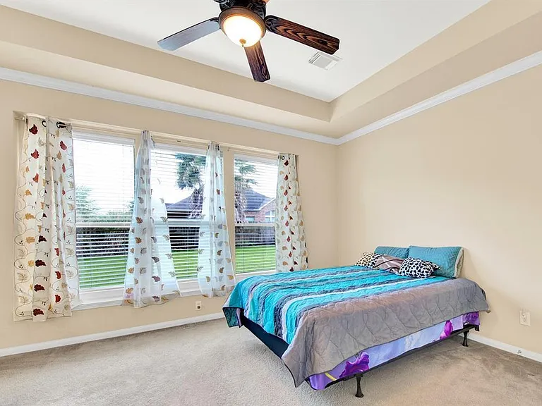 25431 Hall Meadow Ln — Photo 15