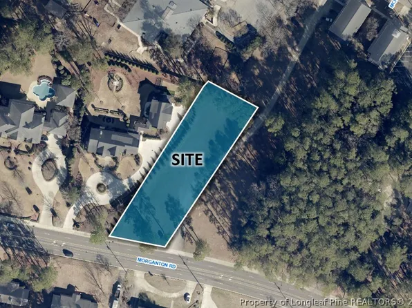 2504 Morganton Rd, Fayetteville, NC 28303