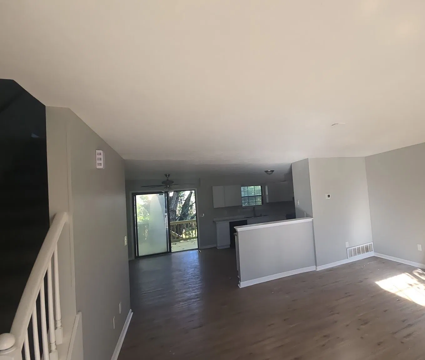 3 bed, 1344 sqft, $1,250 — Photo 4