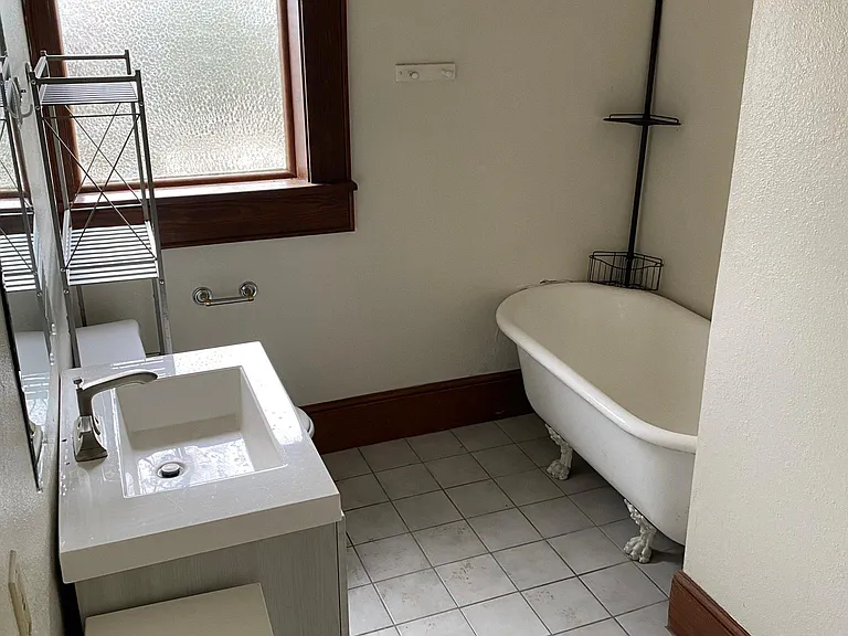 715 Battery Pl #103 — Photo 14