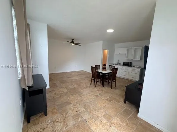 2220 SW 125th Ct #Eff, Miami, FL 33175