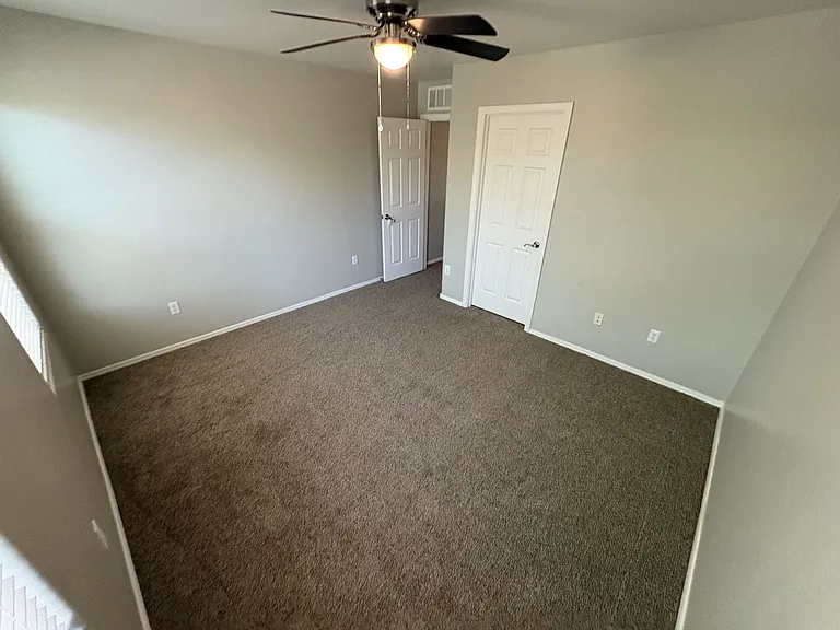 475 W Corte Calzaita — Photo 48