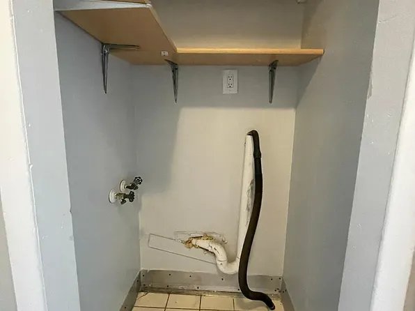 56 Center St #2, Jersey City, NJ 07302