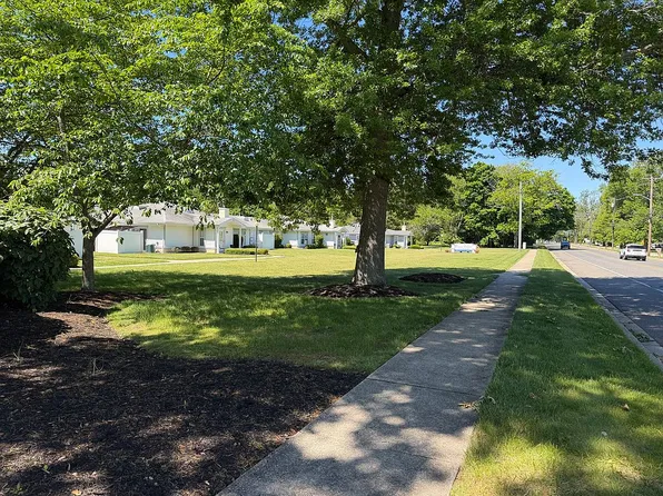 2139 E Chestnut Ave APT 60, Vineland, NJ 08361