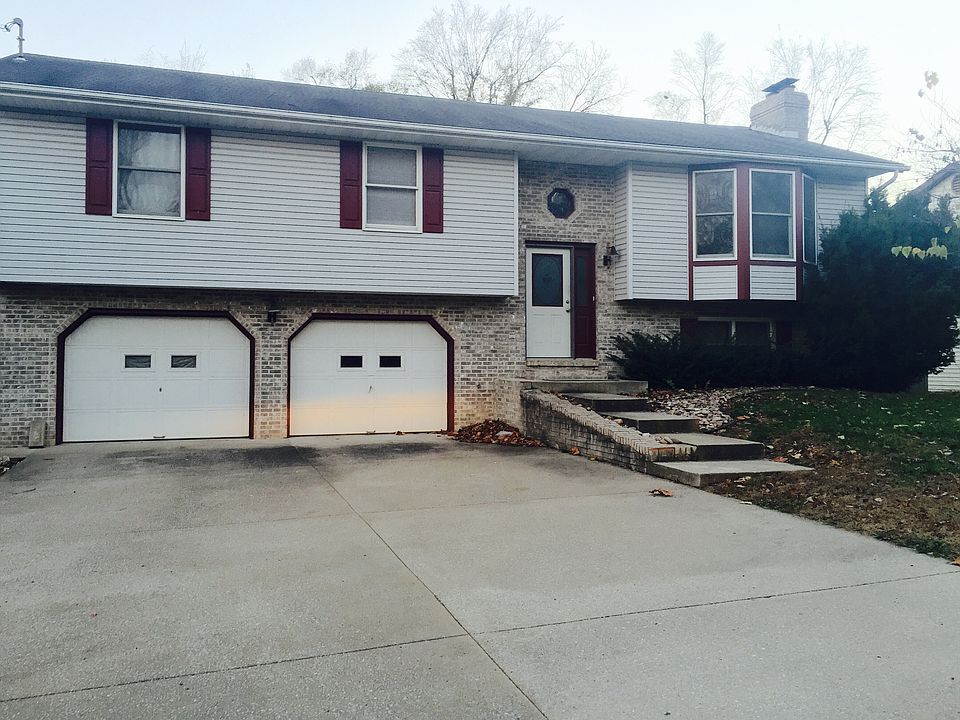 1st image of 3125 Country Club Dr