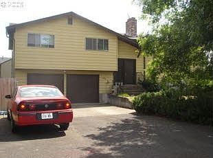 1st image of 4711 NE 115th St