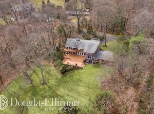 84 Mount Misery Rd, Huntington, NY 11743