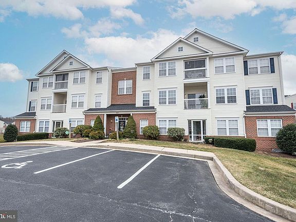 2nd image of 301 Willrich Cir Unit C