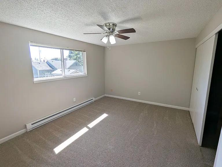 Apartment Complex ~ Murphy Manor — Photo 11