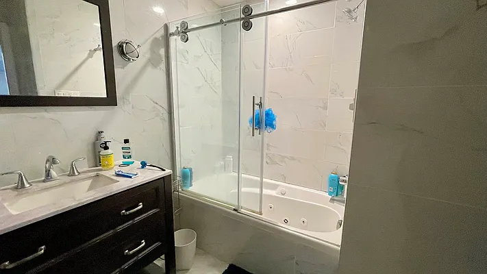 Rented by Strivers Management Group Corp (Brokerage) | media 24