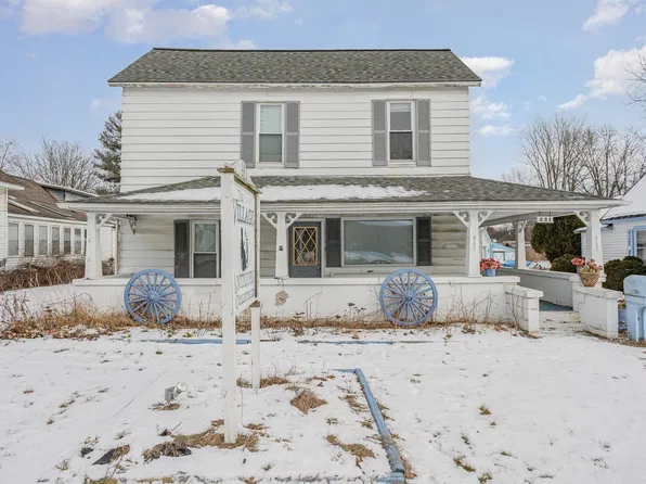 231 Goodrich St, Vassar, MI 48768