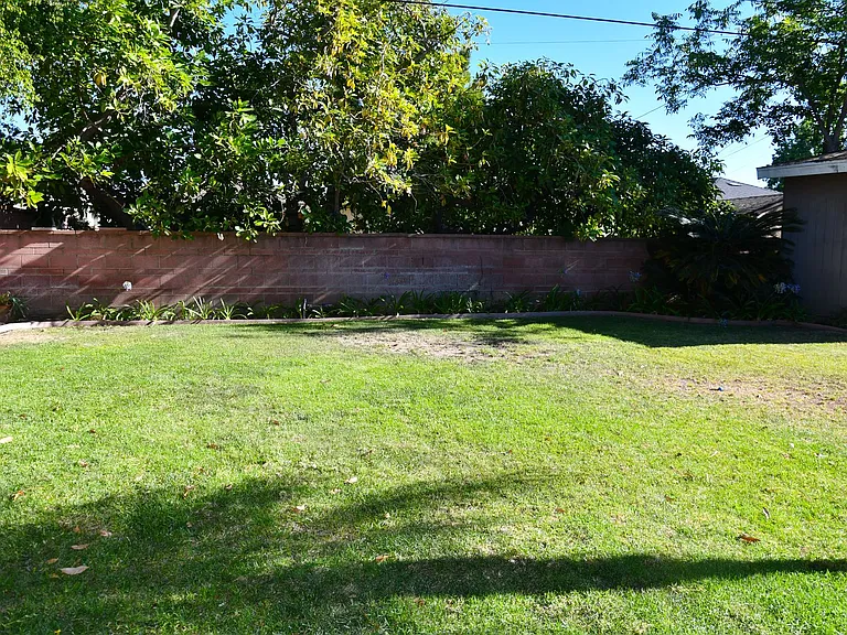 1210 E Oakmont Ave — Photo 62