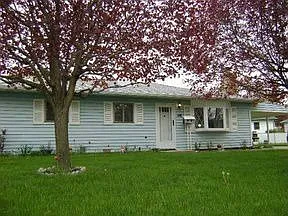 7390 David Ave photo 1
