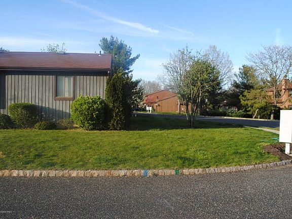 21615641_2