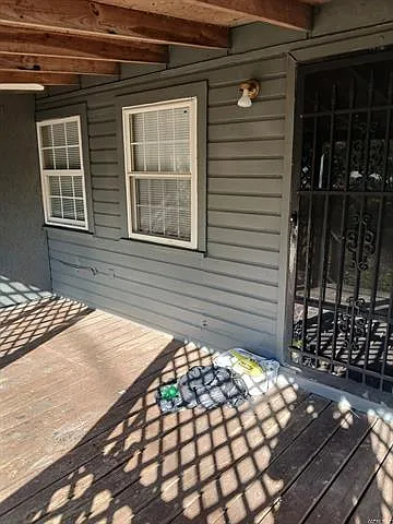 7405 Reed Rd — Photo 2
