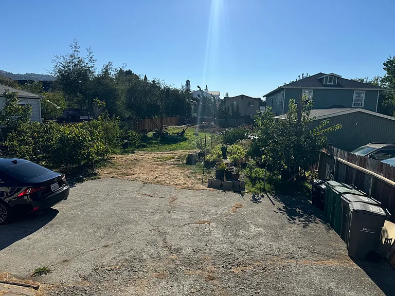 3714 39th Ave — Photo 7