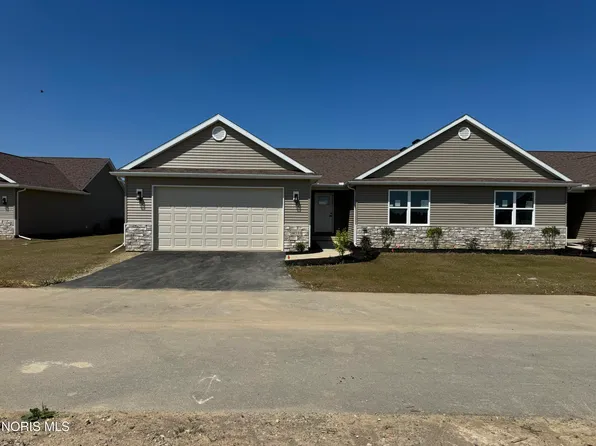 14539 Dexter Falls Rd, Perrysburg, OH 43551