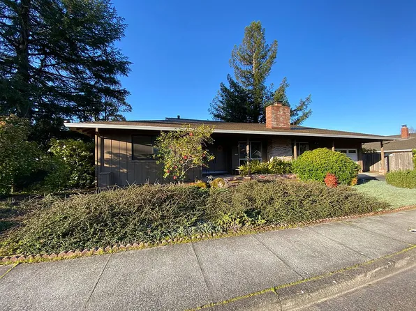 7404 Birchbark Dr, Santa Rosa, CA 95409